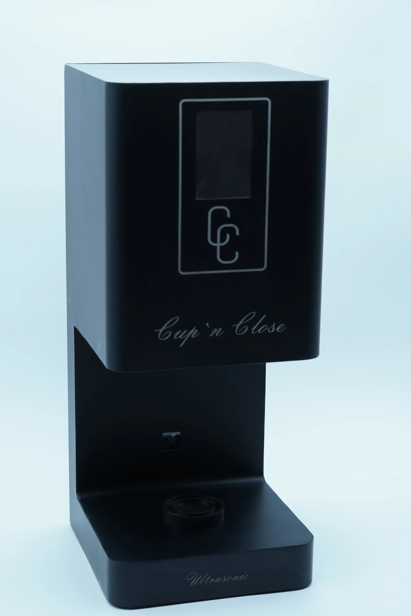 cupnclose (3) دستگاه پلمپ و آب بندی Cup`n Close - Image 1